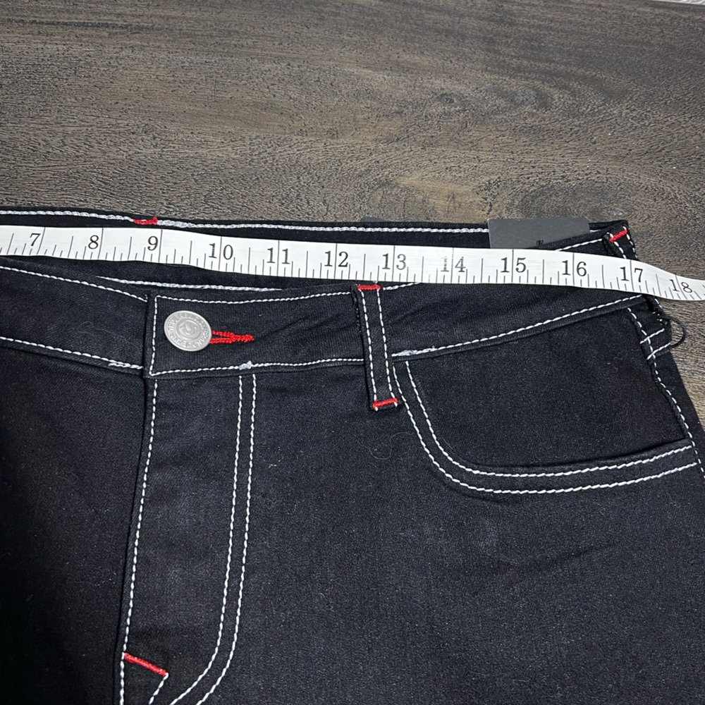 NWT True Religion Becca Mid Rise Flap Bootcut Jeans – Black Rinse – Size 32 - Picture 8 of 8